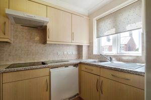 KITCHEN- click for photo gallery